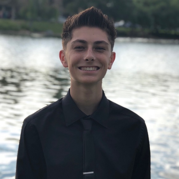 Meet your Posher, Kyle - Picture 1 of 1